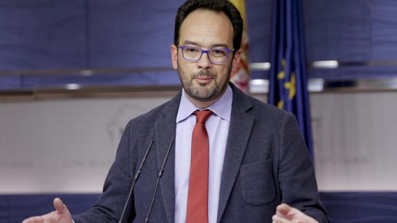 El PSOE condiciona apoyar el techo de gasto a negociar los objetivos de deuda y déficit