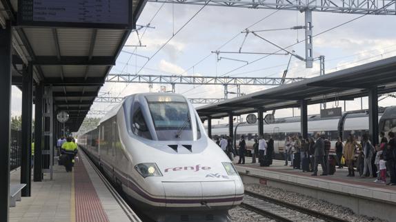 Talgo, «virtual ganador» del macrocontrato del AVE