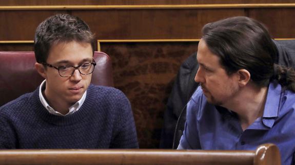 Errejón recuerda que Podemos ha «llegado hasta aquí» sin pedir el carné «a nadie»