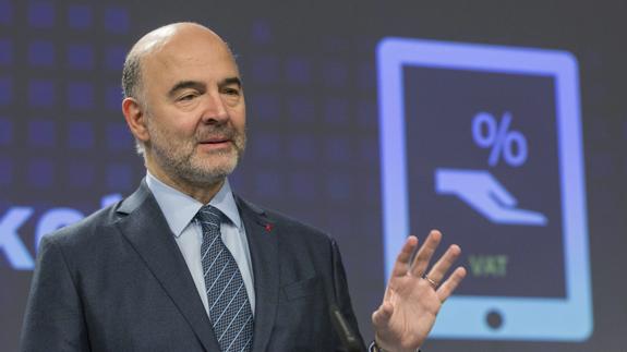 Moscovici asegura que Bruselas «no se la juega» al proponer estímulos fiscales para la eurozona