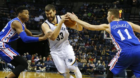 Marc Gasol conduce el triunfo de los Grizzlies