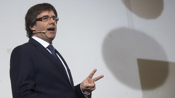 Puigdemont: «Celebraremos el referéndum en 2017 de forma indefectible»