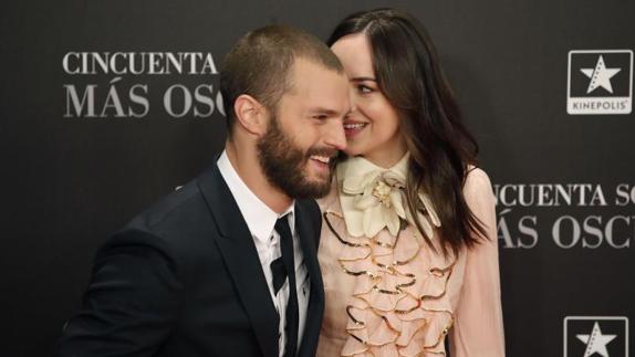 Más amor que sexo en el preestreno de '50 sombras más oscuras'