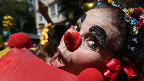 El Carnaval de Rio vuelve a ponerse la ropa