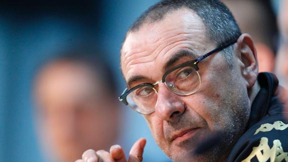 Sarri: «Vamos a intentar tocarle los huevos al Madrid»