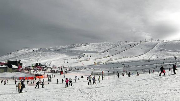 Una Semana Santa demasiado dura para la nieve