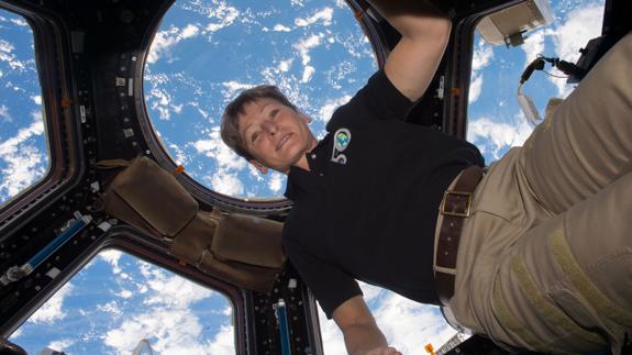 La astronauta Peggy Whitson bate el récord estadounidense de estancia espacial