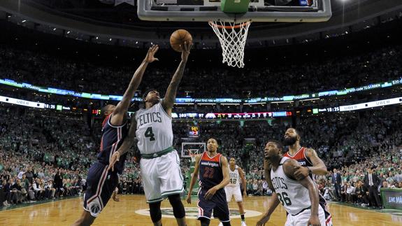 Los Celtics hacen valer su ventaja de campo y jugarán la final del Este ante los Cavaliers