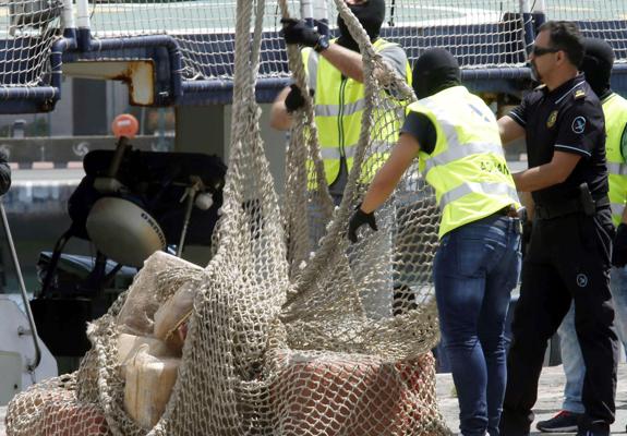 Drones antidroga se incautan de 700 kg de cocaína en un solo día de trabajo