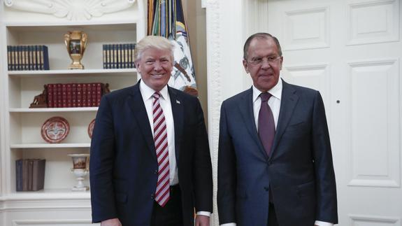 Trump reveló información secreta al ministro ruso Lavrov