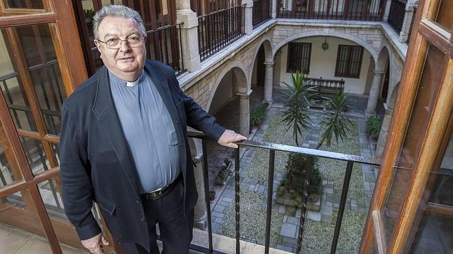 "En los últimos cinco años hemos recibido dos casos de bebés robados en Cantabria"