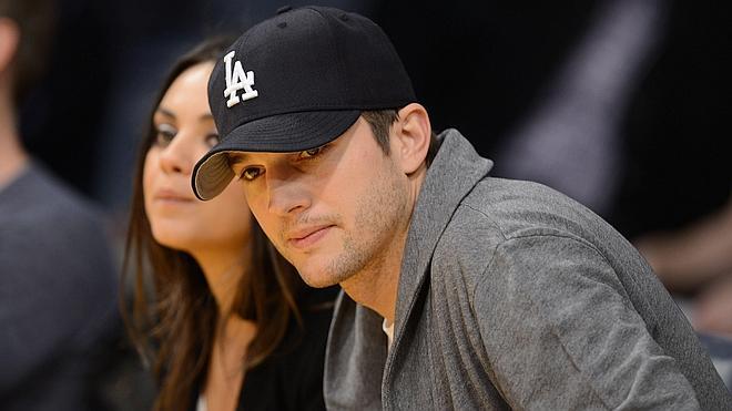 Asthton Kutcher y Mila Kunis, sin planes de boda