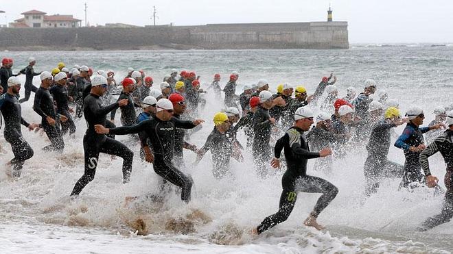 El mal tiempo arruina el IX Triatlón Valle de Buelna