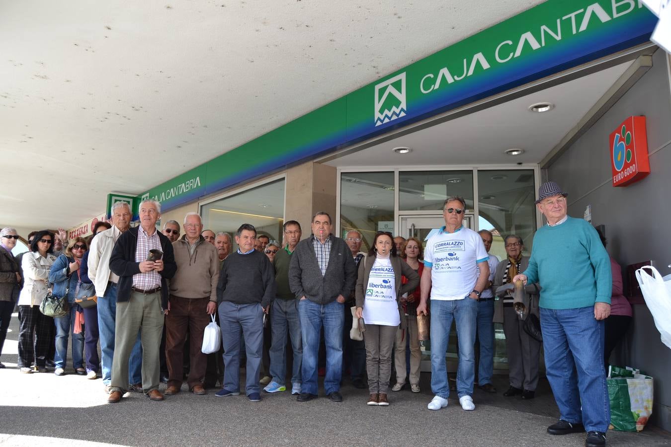 Los preferentistas de Buelna e Iguña se quedan sin vacaciones de verano