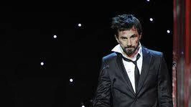 Santi Millán explota su rol de ligón y caradura en su show 'Santi Millán Live!'