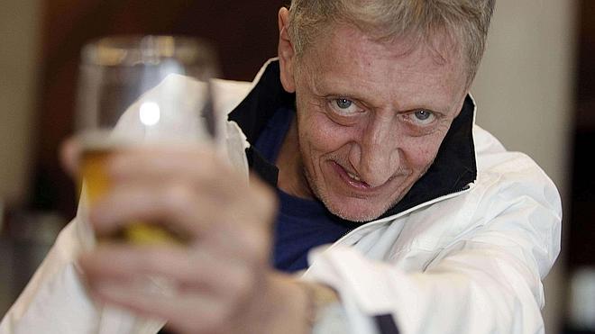 Bob Sands, Alberto Pineda y Enrique San Francisco, en el Festival de Verano de Camargo