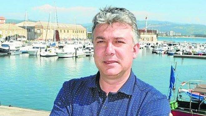 «Me gusta recomendar los jibiones de 'guadaña' y las croquetas»