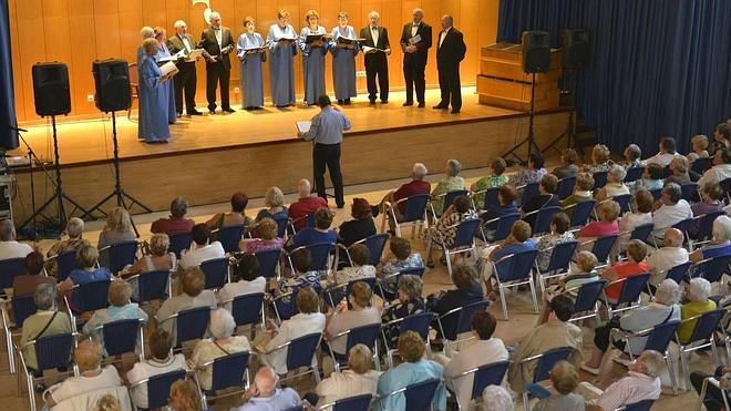 Bolero y fiesta para los mayores