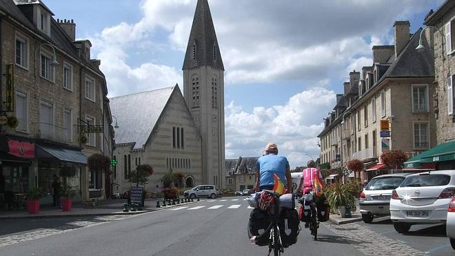 "Pronto llegaremos a Le Mont St. Michel, el segundo lugar más visitado de Francia