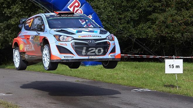 Dani Sordo se mantiene en cuarta posición en el Rally de Alemania