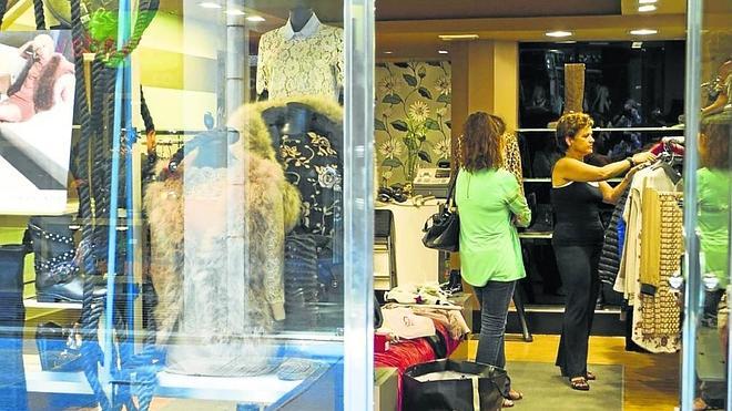 La libertad comercial pasa de puntillas por el centro pero funciona en las grandes superficies