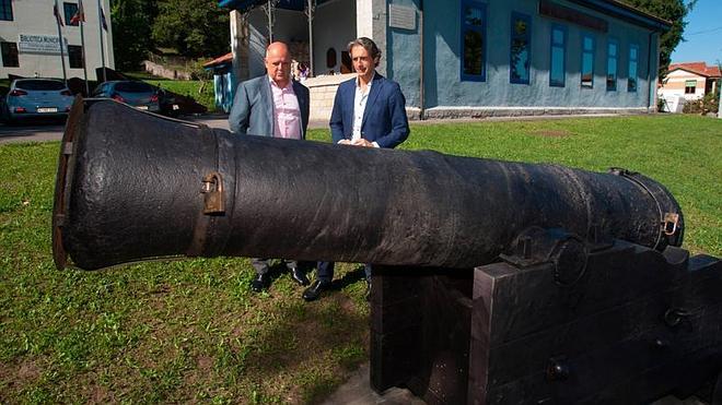 Una salva lanzada en un cañón del siglo XVIII abrirá el Mundial de Vela