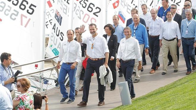 Felipe VI espera poder regatear "pronto" en Santander