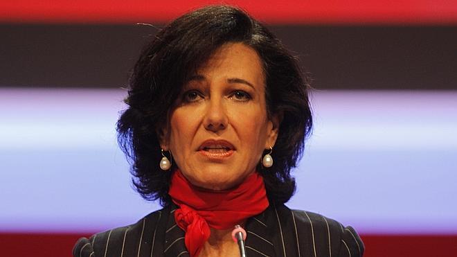 Ana Botín preside su primera junta general del Santander