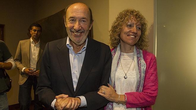 Rubalcaba pide a Wert que siga el ejemplo de Gallarón y Echenique y dimita