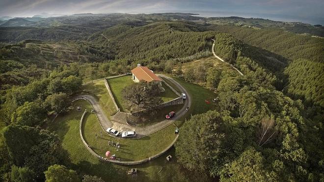 Ecologistas en Acción denuncia fumigaciones aéreas en Valdáliga