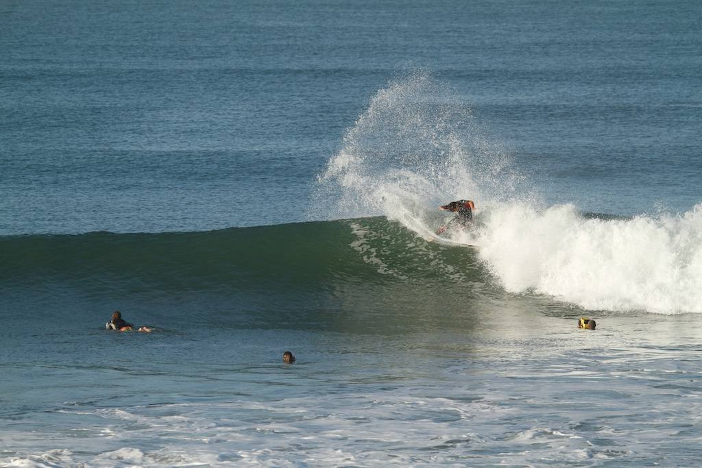 "Un fallo se paga muy caro frente al mejor surfista de todos los tiempos", dice Aranburu