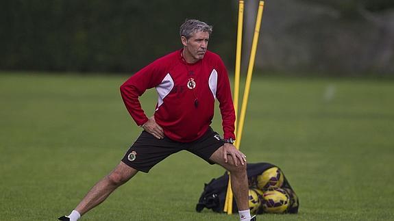 Paco Fernández: "Sigo sin creerme la sanción, pero no puedo hacer nada"