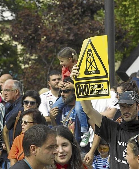 Los dueños de suelo que se destine a fracking se convertirán en accionistas