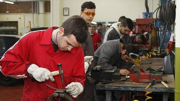 Aumenta un 7,6% el número de matriculados en FP de Cantabria