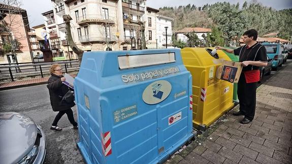 El gobierno y Ecoembes lanzan la campaña "Orgullosos de Reciclar"