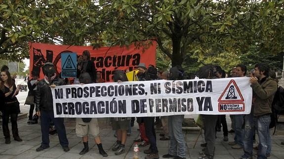 El Defensor del Pueblo, disconforme con la información ambiental del permiso de fracking de Luena