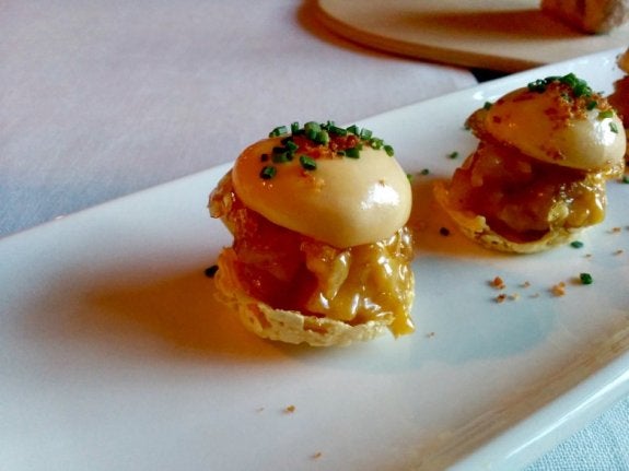 El Cenador de Amós aterriza en el 'foro'