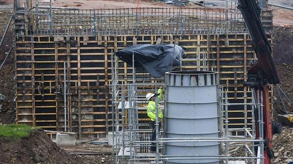 Los constructores alertan de que "las bajas temerarias están llevando al caos al sector"