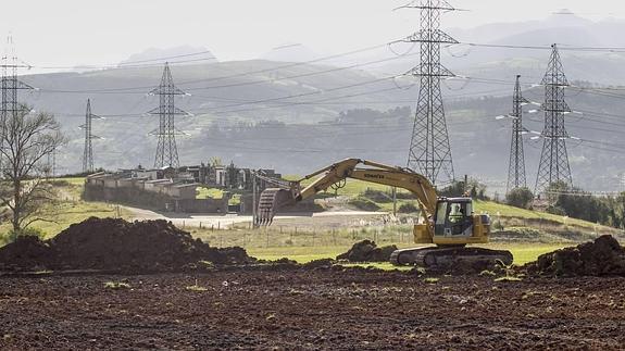 Sodercán acusa a Penagos de retrasar intencionadamente la licencia de la telecabina de Cabárceno