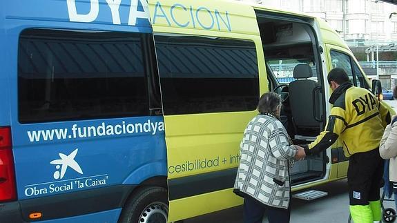 DYA Cantabria ofrece un servicio especial de transporte adaptado en Navidad