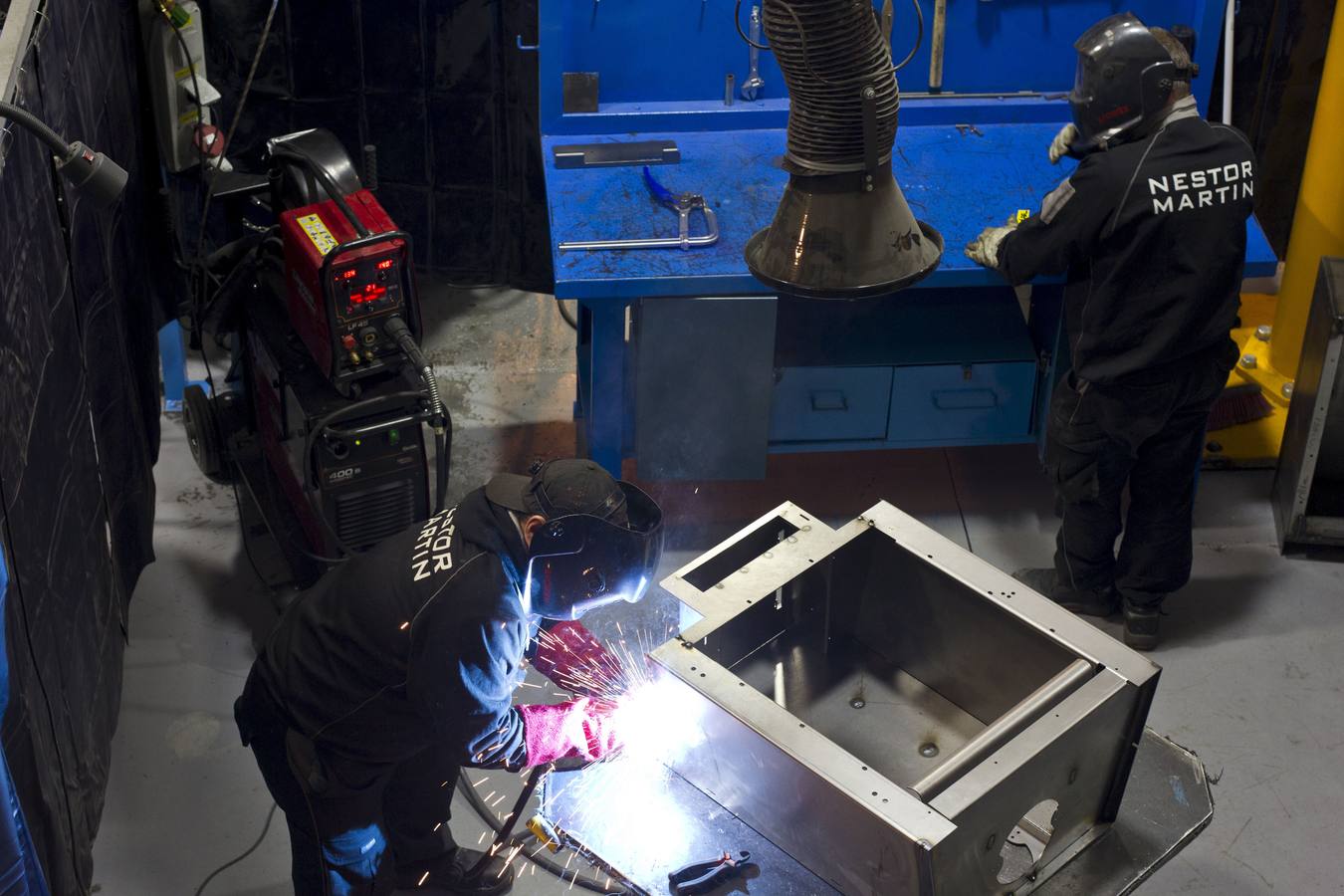 La industria de Cantabria ha perdido en cinco años 5.200 empleos indefinidos