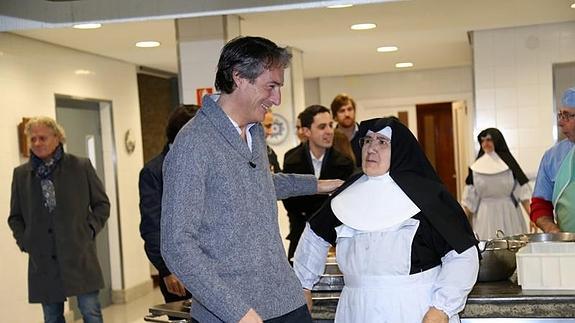 El alcalde y la Corporación felicitan la Navidad en diferentes entidades sociales