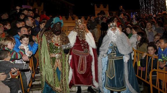 Guía útil para no perderse las cabalgatas de Reyes en Cantabria