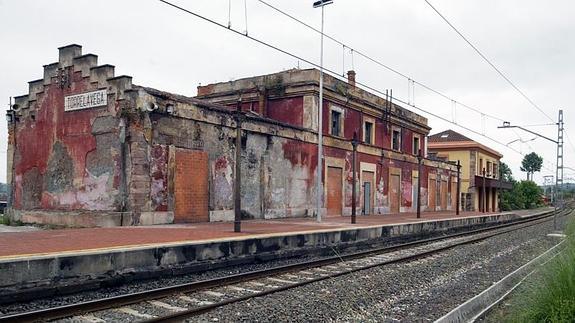 ACPT reclama a ADIF la rehabilitación "urgente" de la estación de Sierrapando