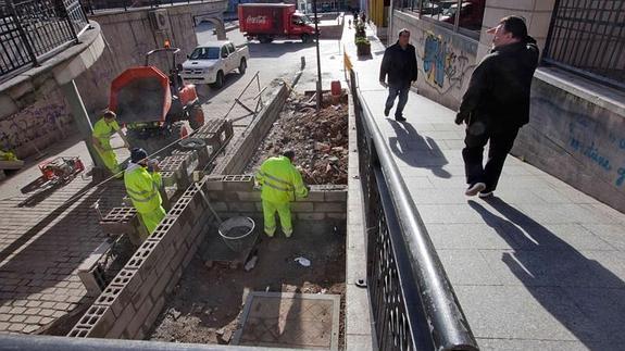 La rampa de acceso a la Plaza de la Constitución será menos inclinada