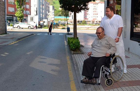 Más facilidades para el paseo de las personas con movilidad reducida