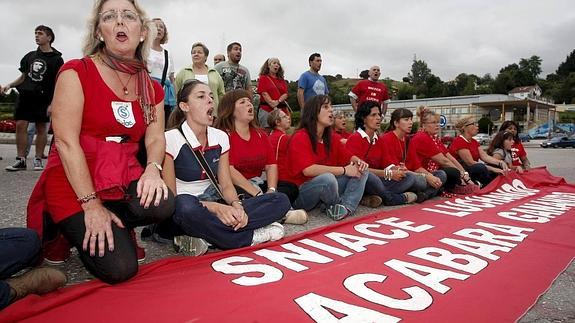 Cantabria lidera, con el 71 %, el descenso nacional de trabajadores afectados por ERE