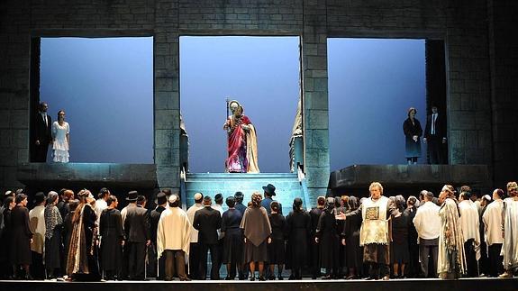 Cerca de un centenar de artistas participarán en la ópera 'Nabucco'