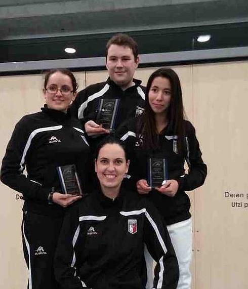 El Club de Esgrima Cesan gana tres medallas en el Torneo de Navarra