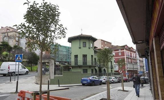 Reabierto al tráfico el primer tramo de la calle Cisneros